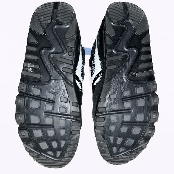 Nike Off White Air Max 90 Black Extra laces included with box - Picture 4 of 8